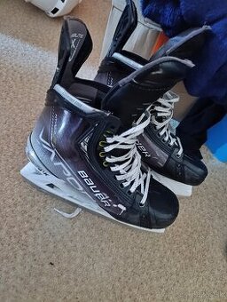 Bauer vapor hyperlite korčule