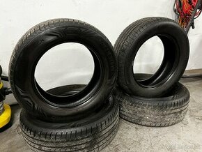 Celoročne pneumatiky 225/60 r17 Vredestein - 1