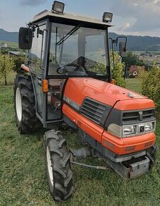 Traktor 4x4 Kubota GL 338