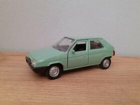 Model auta Škoda Favorit - 1