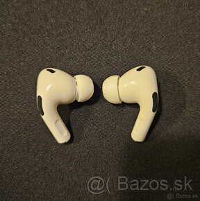 Apple AirPods Pro 2 Sluchátka