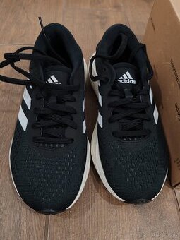 Adidas tenisky