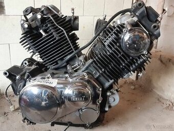 Predám, alebo rozpredám motor Yamaha XV 750 Virago