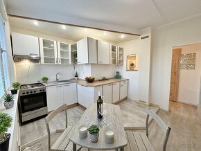 Útulný 2-izbový byt s balkónom, 52 m², Čapajevova ulica