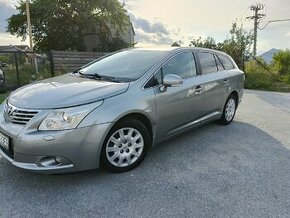 Predám Toyota Avensis T27, 93kW