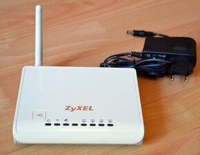 Wifi Routre – D-Link, Zyxel