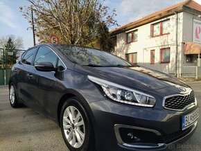 Kia Ceed 1.4i 64000km GOLD edition