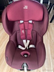 Britax Romer Trifix 2 i-size Burgundy Red