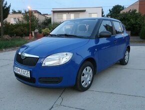 Odstúpim leasing na Škodu Fabia II benzín, modrá, len 118tkm