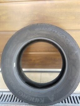 215/65R16 letné