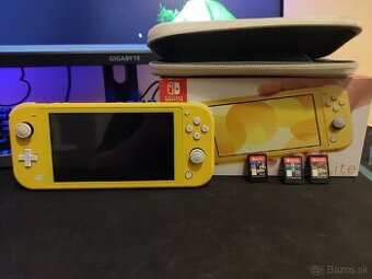 Nintendo switch lite + 3 hry