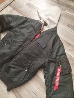 Prechodná bombera Alpha Industries - 1