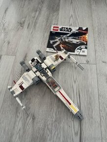 Lego Strar Wars Stíhačka X-Wing Skywalker 75301