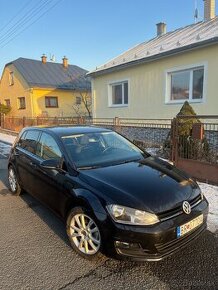 Volkswagen Golf VII