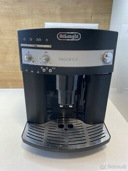 Automatický kávovar Delonghi Magnifica