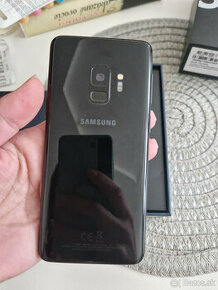 samsung S10e a Samsung S9 - 1
