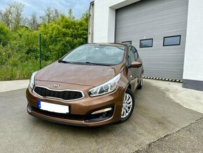 Kia Ceed 1.4 benzin 73kw BRONZE 4/2016 - SK AUTO - 1