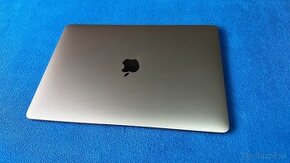 MacBook Air 13'' M1 8/256GB ROSE GOLD + taška + hub