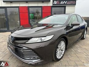 Toyota Camry 2.5 Hybrid e-CVT Executive, 45 840km, SR