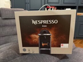 Nespresso pixie kávovar