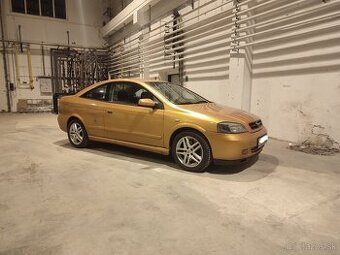 Opel Astra coupé 2.0T 140kw bertone 201000km