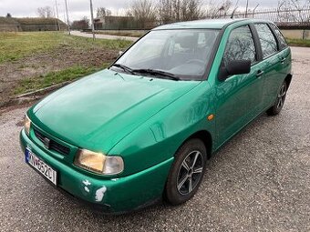 Seat Ibiza 1.4 orig.108 000km,(Treba pristreknúť nárazníky) - 1