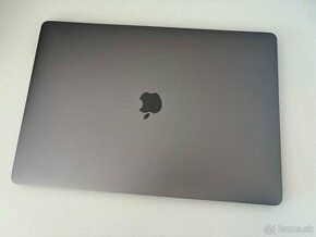 MacBook Pro 15-palcový (2019) 16GB / 256GB Silver - 1