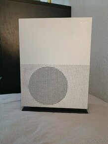 Xbox One S - 1