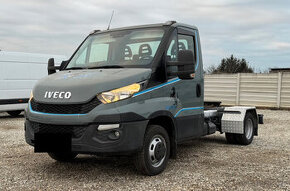 Iveco Daily mini ťahač