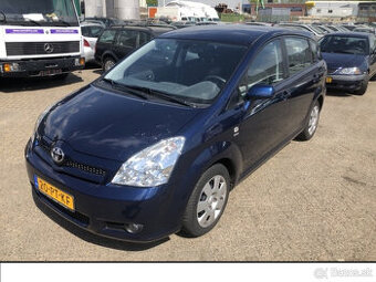 toyota corolla verso 2.2 d4d