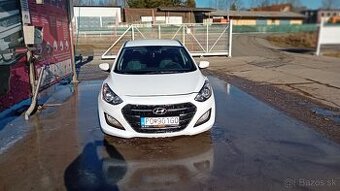 Hyundai i30 1.6crdi