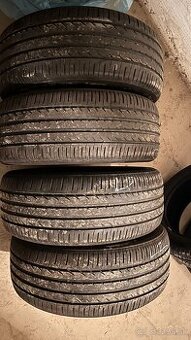 TOYO 215/50 R18