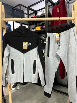 Nike tech fleece na predaj