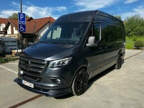 Mercedes Sprinter 319 CDI / 3.0 / V6 / L2H2 / AUTOMAT