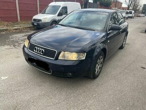 Audi A4 - 1