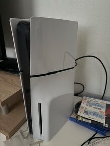 Playstation 5 slim 1Tb +2x joystick