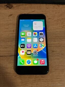 iPhone 8 64GB bez škrabancov