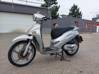 2005 KYMCO PEOPLE 125 ccm, velký servis