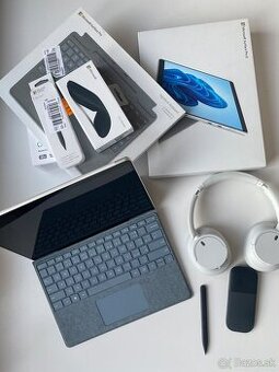 Microsoft Surface pro 8 v záruke + original príslušenstvo