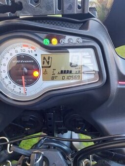 Suzuki V-strom 650