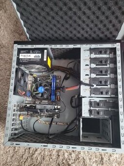 Intel pentium 3,20GHZ, 8 GB RAM, RADEON RX 550, SSD 250GB