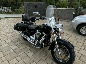 Yamaha Road Star 1600 ( Wild Star ) - 1