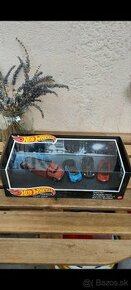 Hot Wheels Exotic Diorama