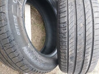 Pneu 205/55 R16