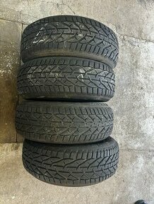 Kormoránov snow 215/55 R18 99V