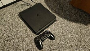 Sony Playstation 4 slim 500GB + 3 hry na disku - 1