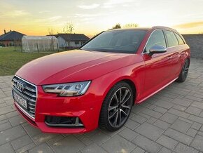 Audi S4 A4 Avant 3.0 V6 TFSI S-tronic quattro