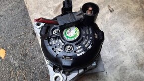 Chrysler Voyager 2.5 crd alternator - 1