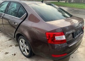 Škoda Octavia III 2.0 TDI 2016 predám PIATE DVERE, ZADNE DVE