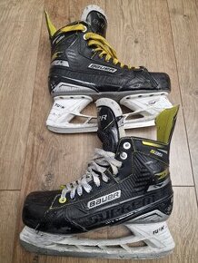 Hokejové korčule Bauer supreme S35